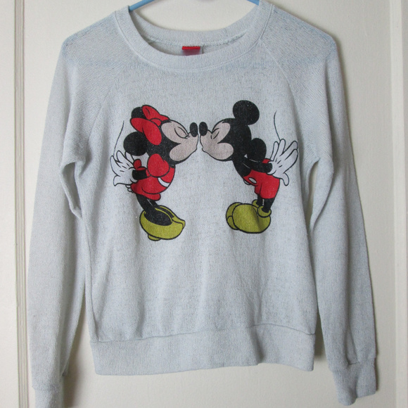 Disney Sweaters - 🛍Mickey and Minnie sweater lightweight light gray